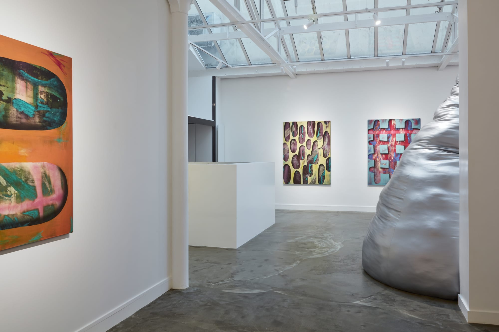 Pauline d'Andigné, Sipping Bleach