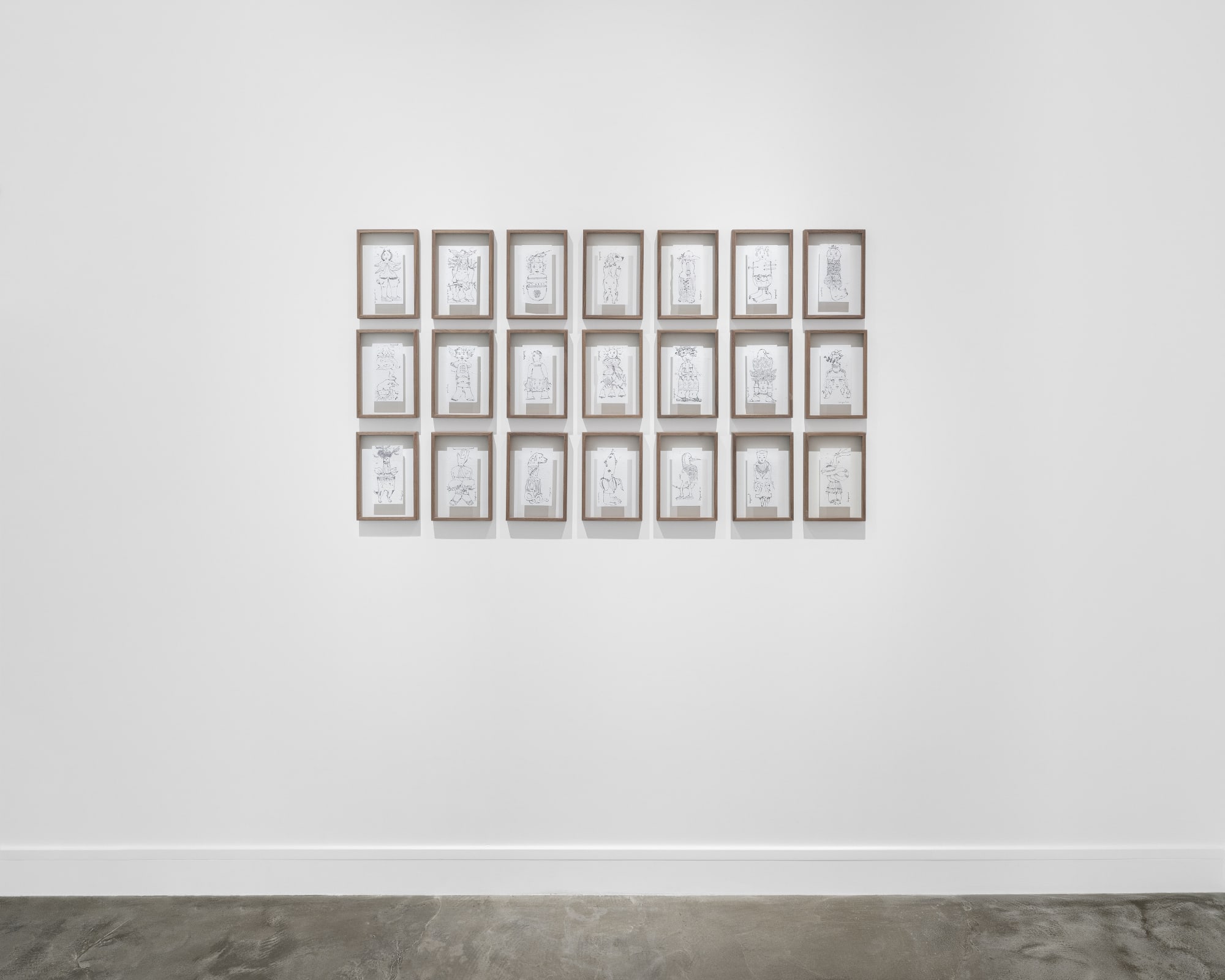 Inès Longevial, Perchée