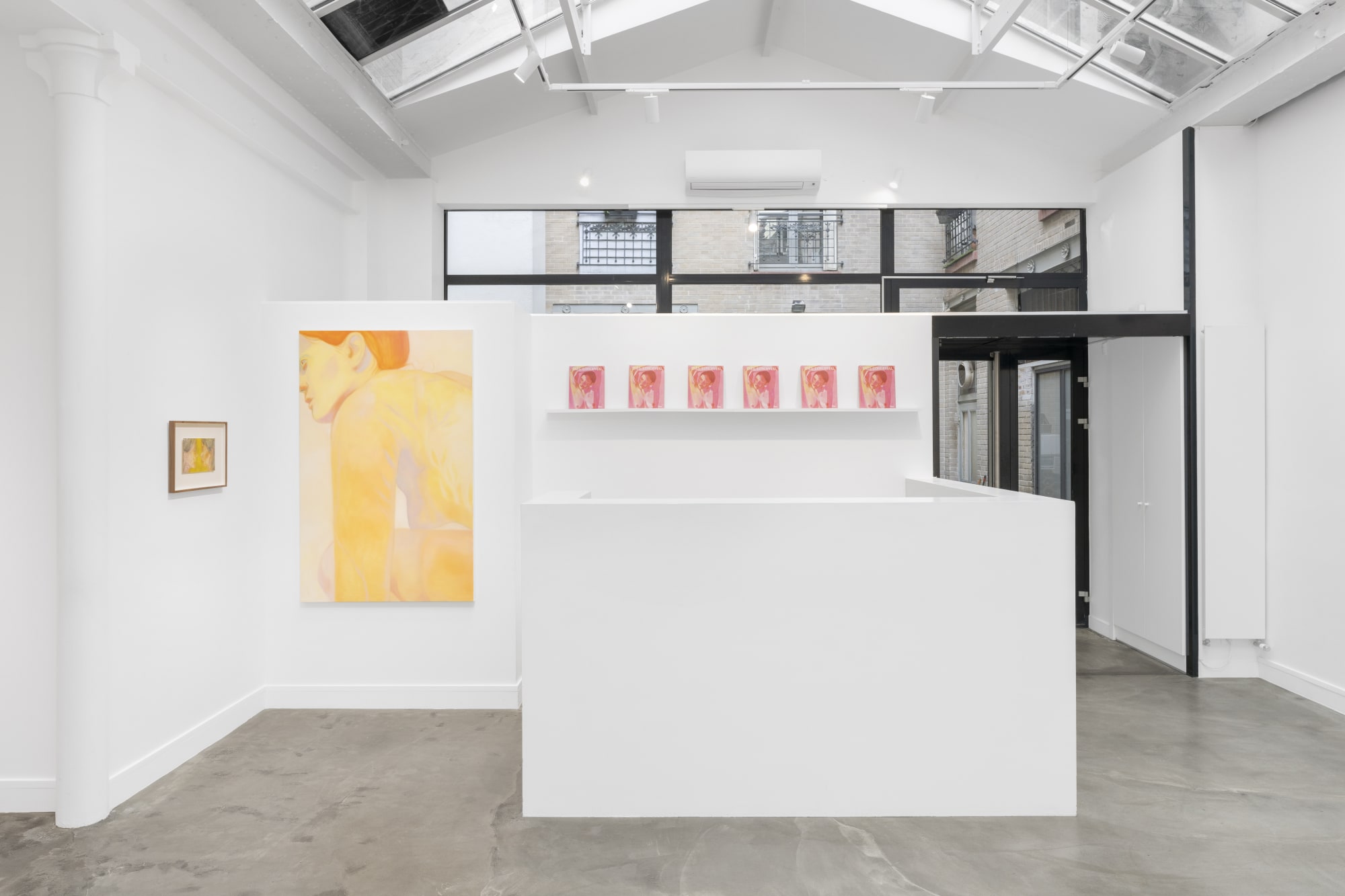 Inès Longevial, Perchée