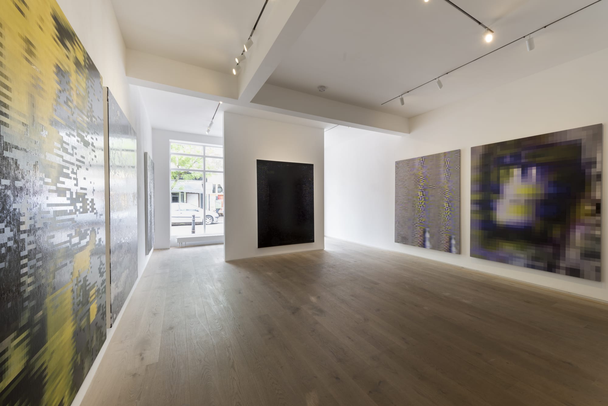 Sheree Hovsepian | Konrad Wyrebek