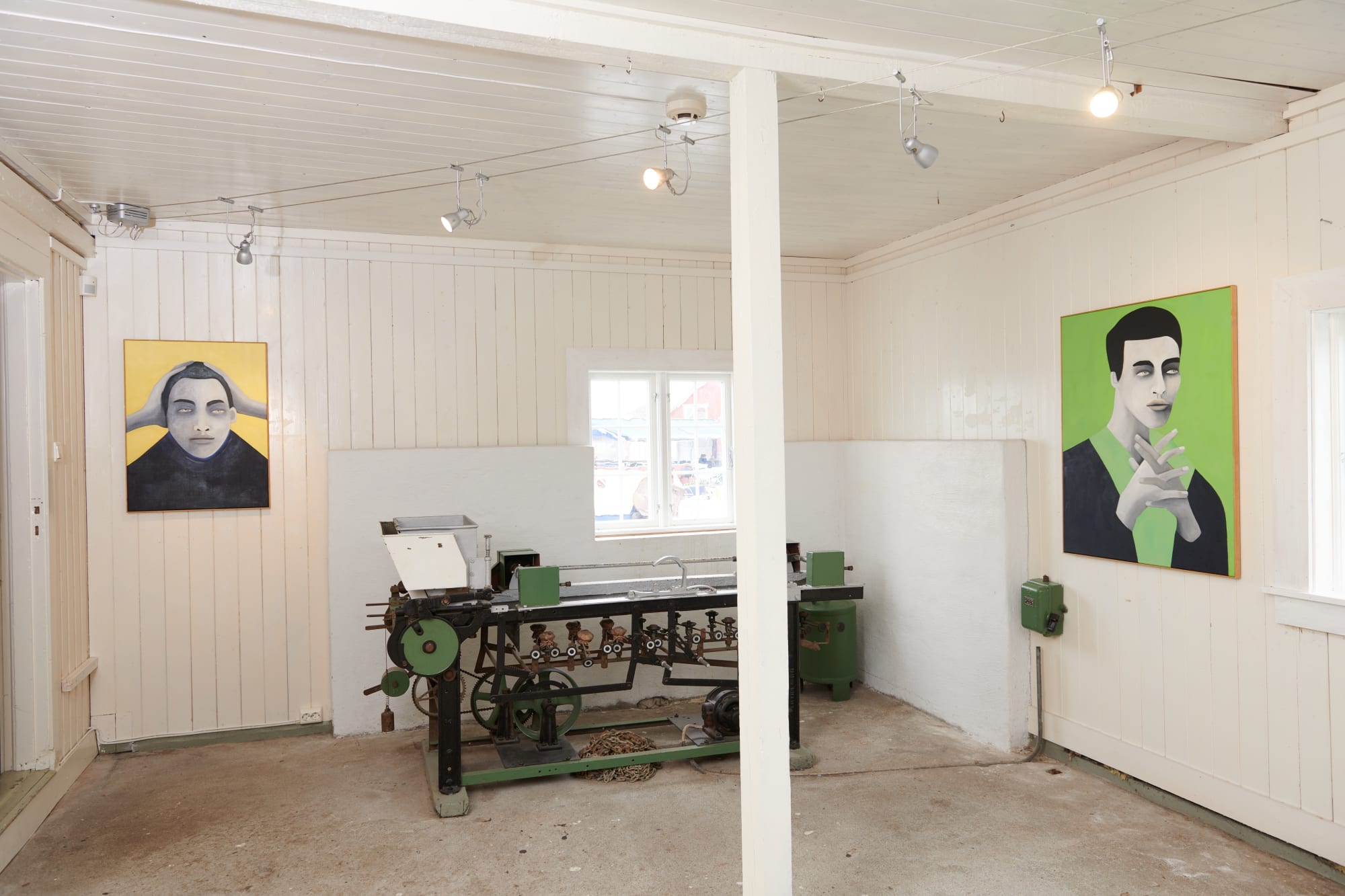 Lee Simmonds and Rebecca Brodskis