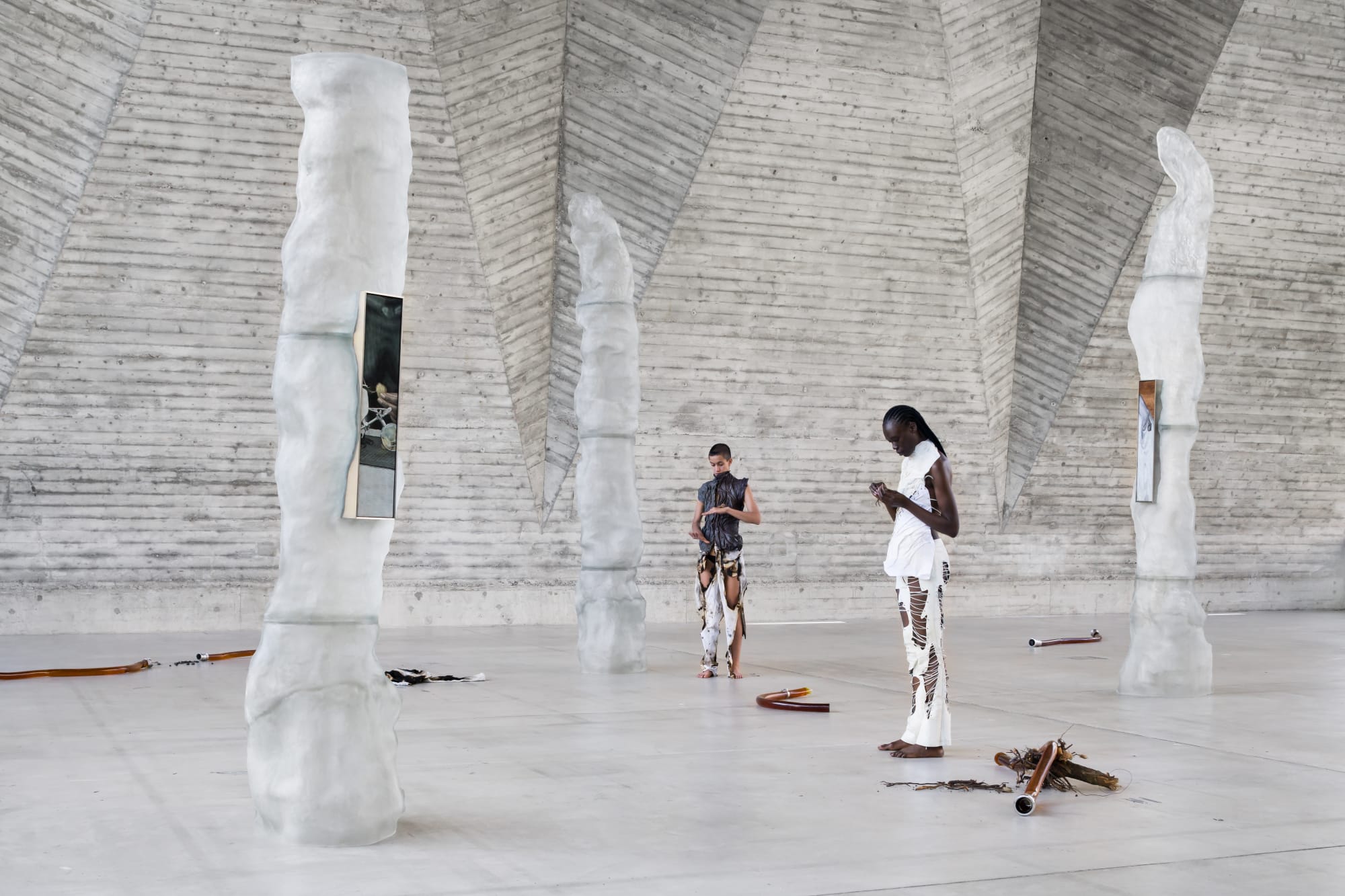 KLÁRA HOSNEDLOVÁ installation and performance view, Sakura Silk Moth, Art Basel Parcours, Basel, 2021