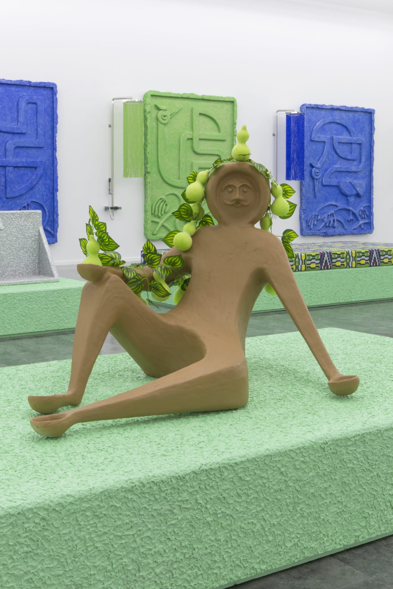 YU HONGLEI exhibition view, Swallow Century, Antenna Space, Shanghai, 2016