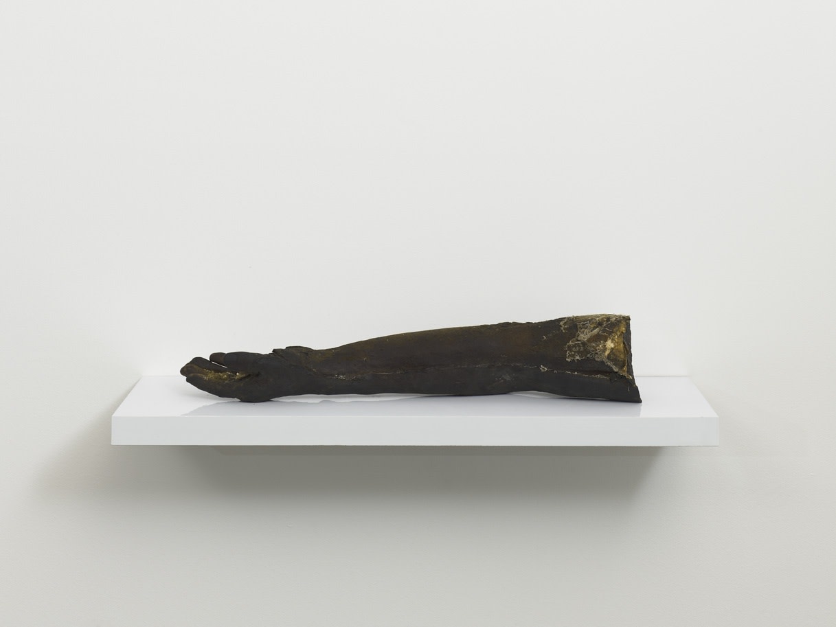 THE STILL LIFE OF VERNACULAR AGENTS