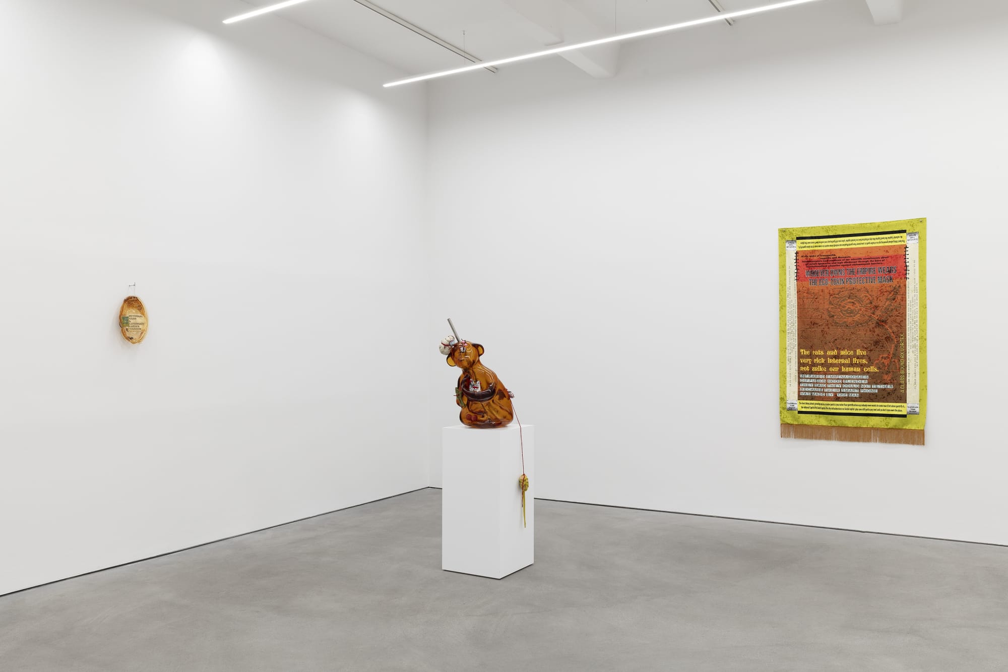 Blue of Noon, Installation view, Kraupa-Tuskany Zeidler, Berlin, 2022