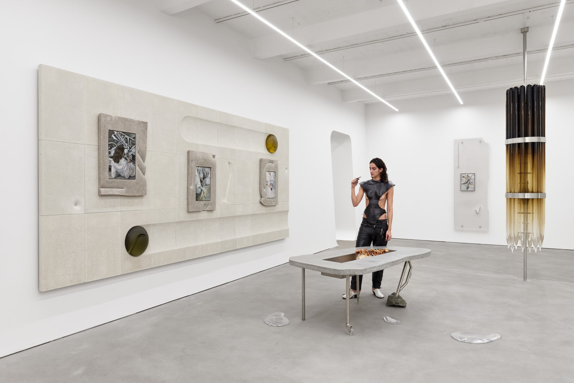 exhibition view, Nest, Klára Hosnedlová, Kraupa-Tuskany Zeidler, Berlin 2020