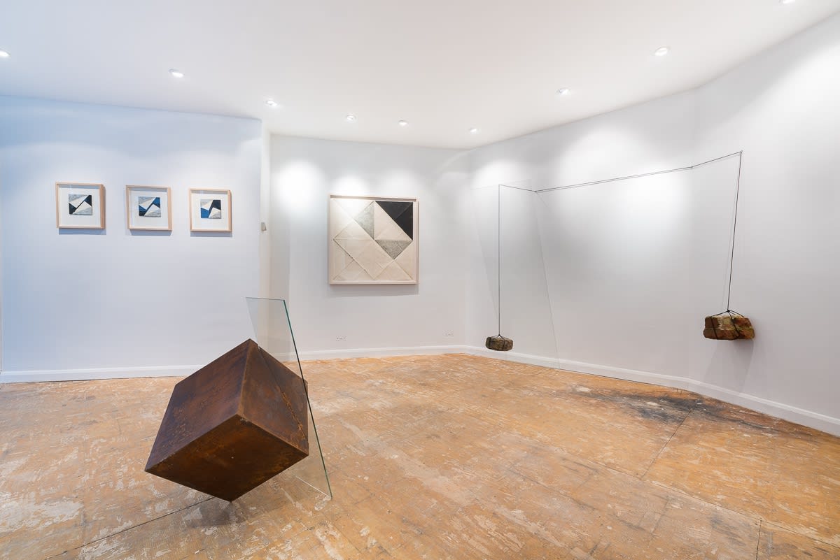 Equilíbrios EfêmerosInstallation Shot III, 2014