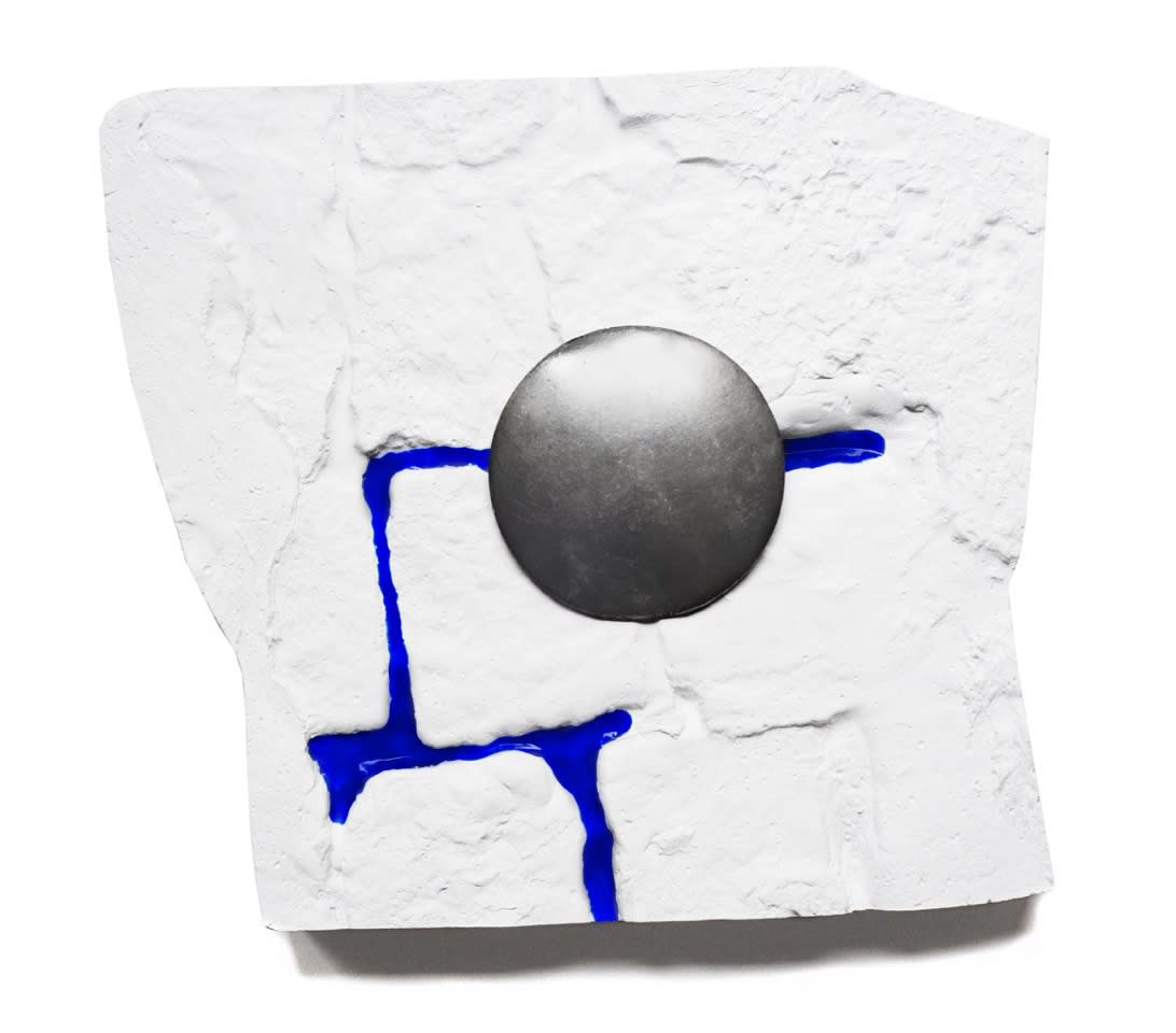 Polis (parapraxis), IV, 2016 Plaster, acrylic and antique parisian traffic crossing nails 28.5 x 31 x 5.5 cm