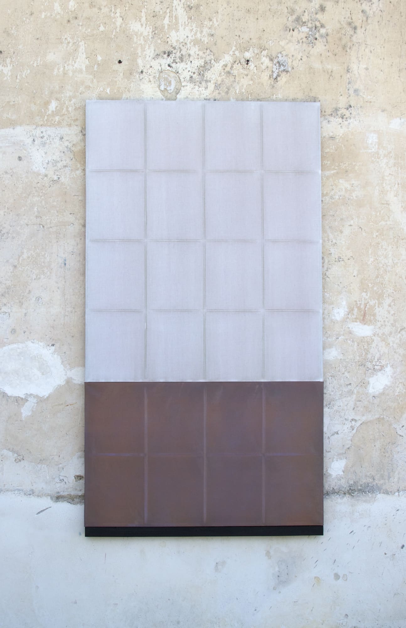 James Hillman Leda and the Swan, 2016 Acrylic and rabbit skin glue on linen with willow/steel subframe 162 x 88 x 6 cm