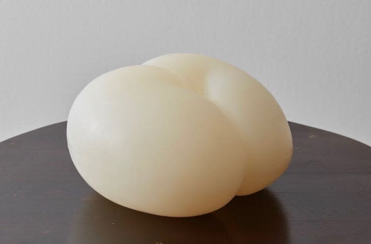 Alba Hodsoll Egg, 2018 Silicone