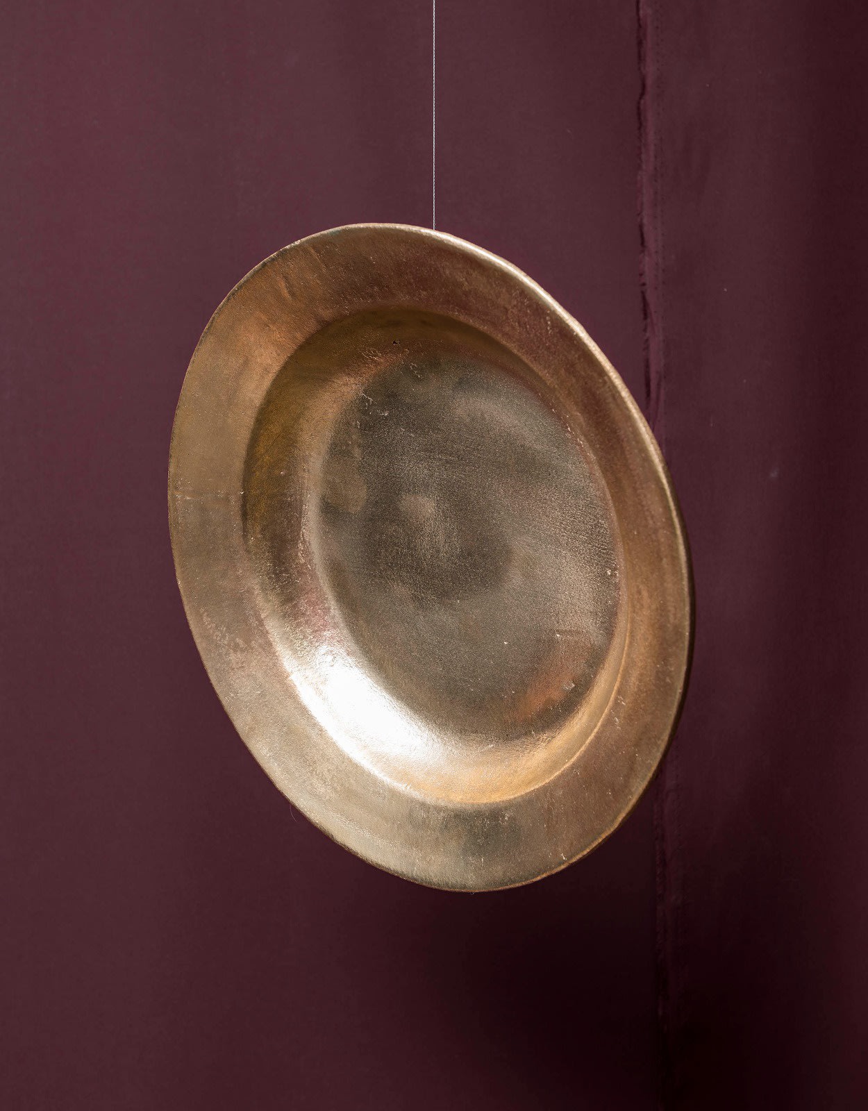 Tiago Mestre Big sun, small moon, 2023 Bronze