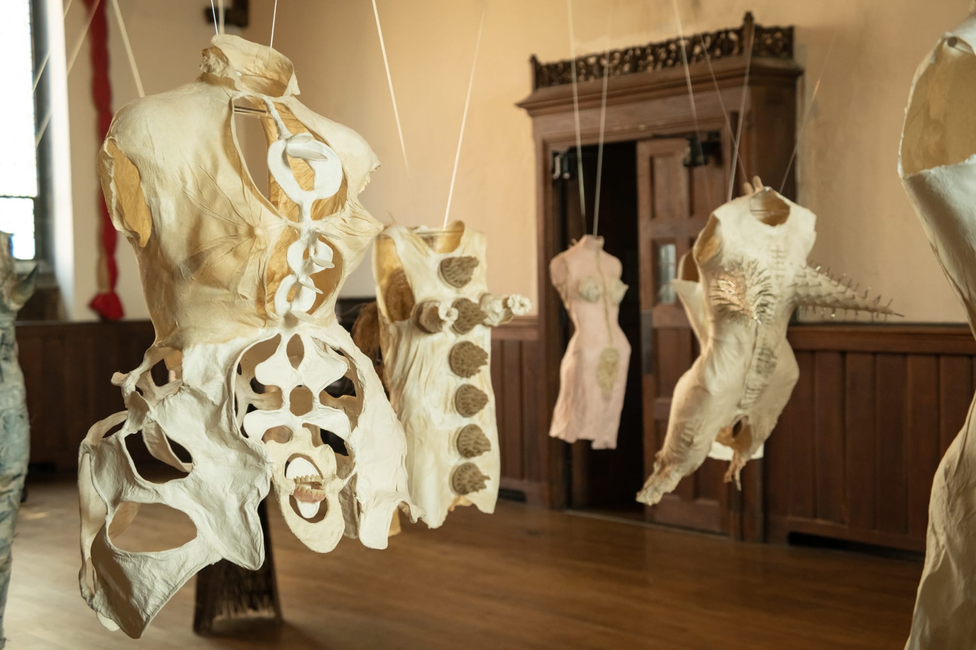 Marta Pérez García, Espacios habitados-Inhabited Spaces, an installation at Emmanuel Episcopal Church