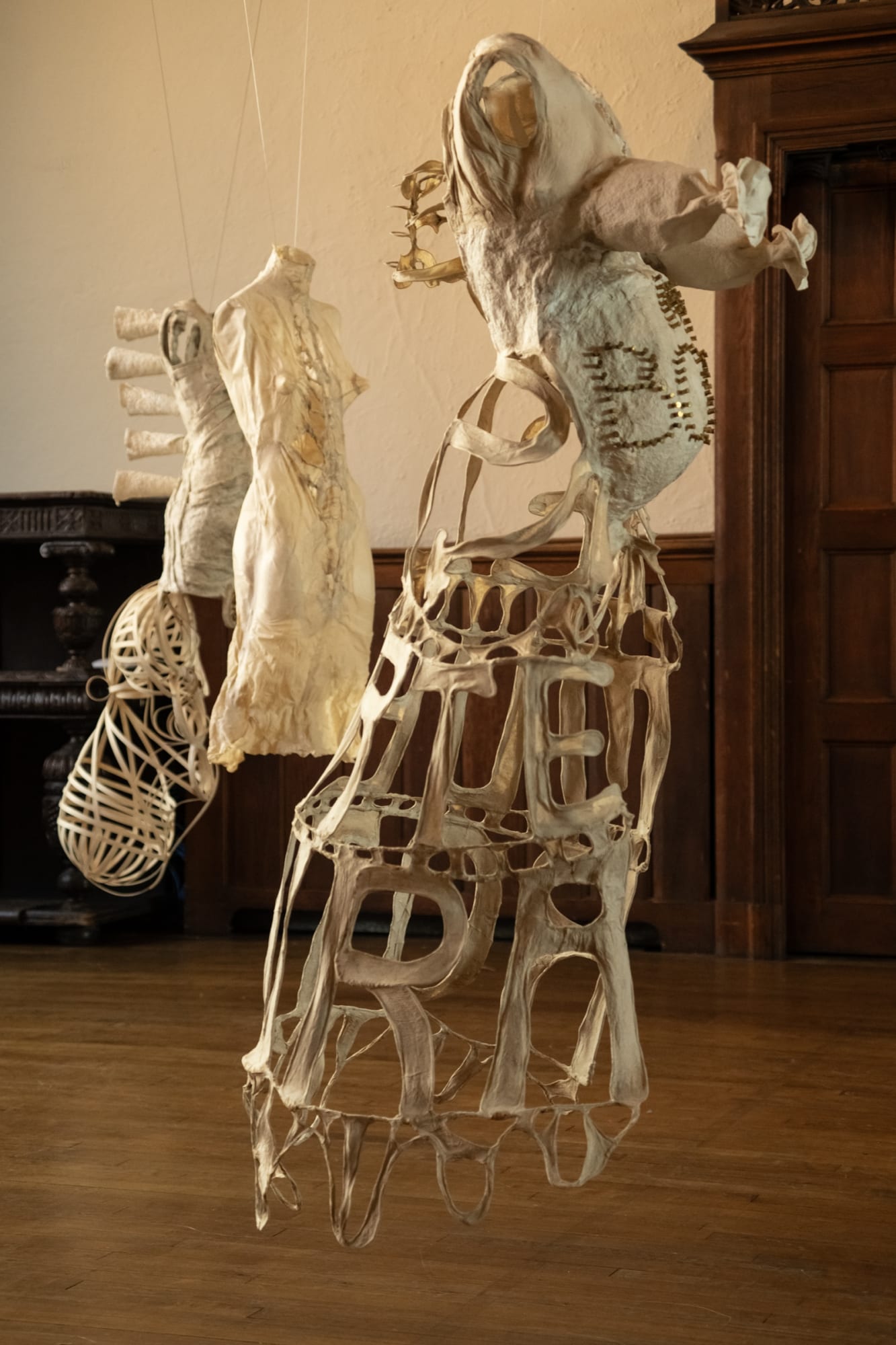 Marta Pérez García, Espacios habitados-Inhabited Spaces, an installation at Emmanuel Episcopal Church