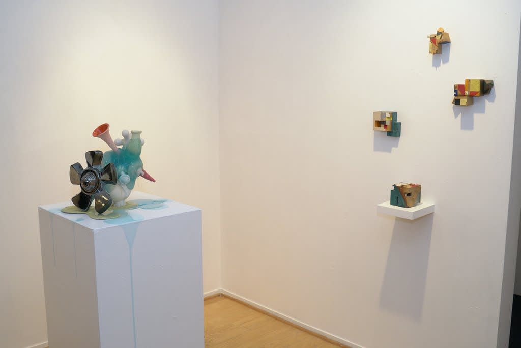 Visceral Bandwidth & Intimate Corners / Intimate Sprawl