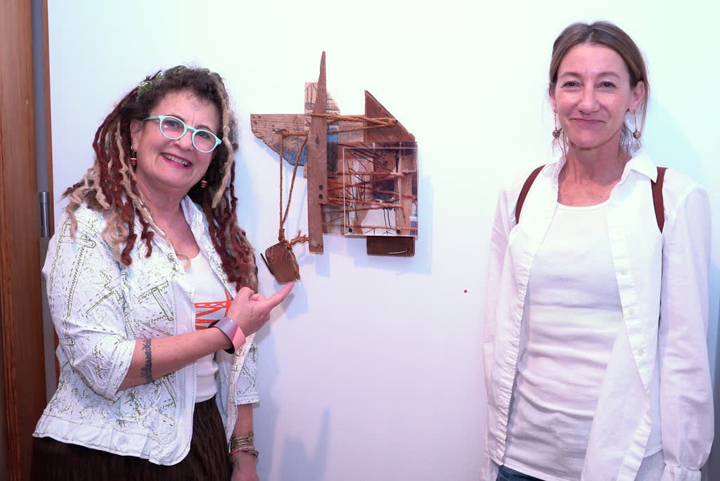 Virtual Memory / Crossed Sections