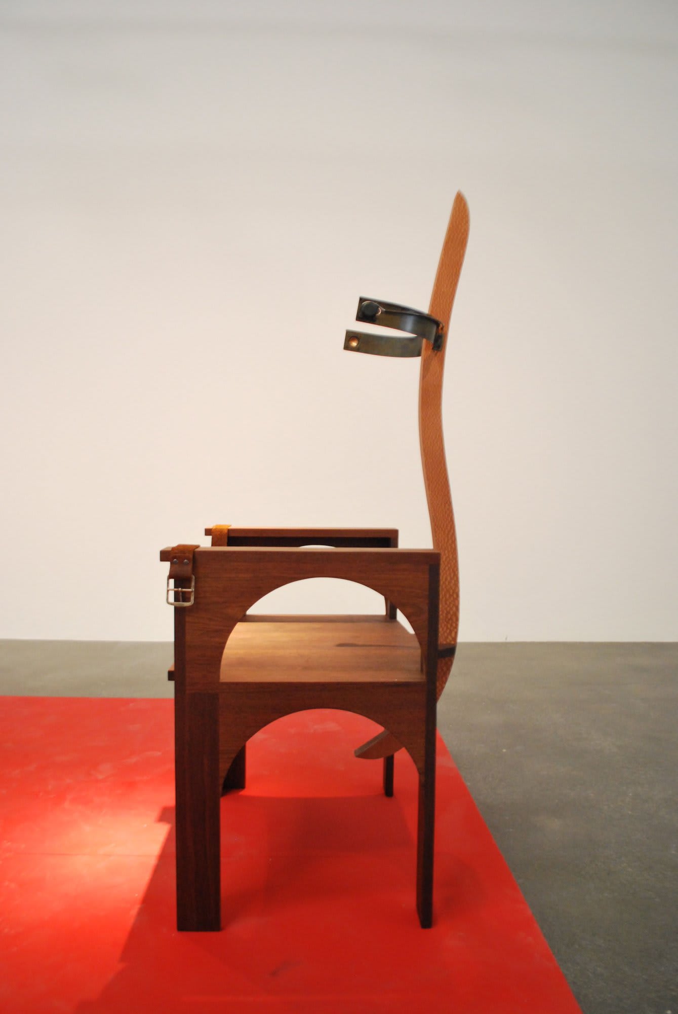 Sama Alshaibi, vs. The Ruler insallation view