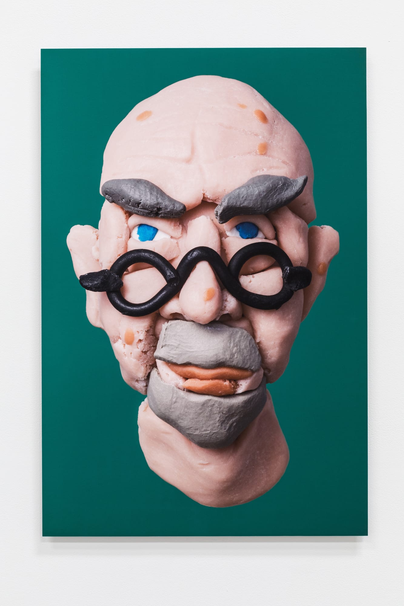 Hamra Abbas Close, 2014