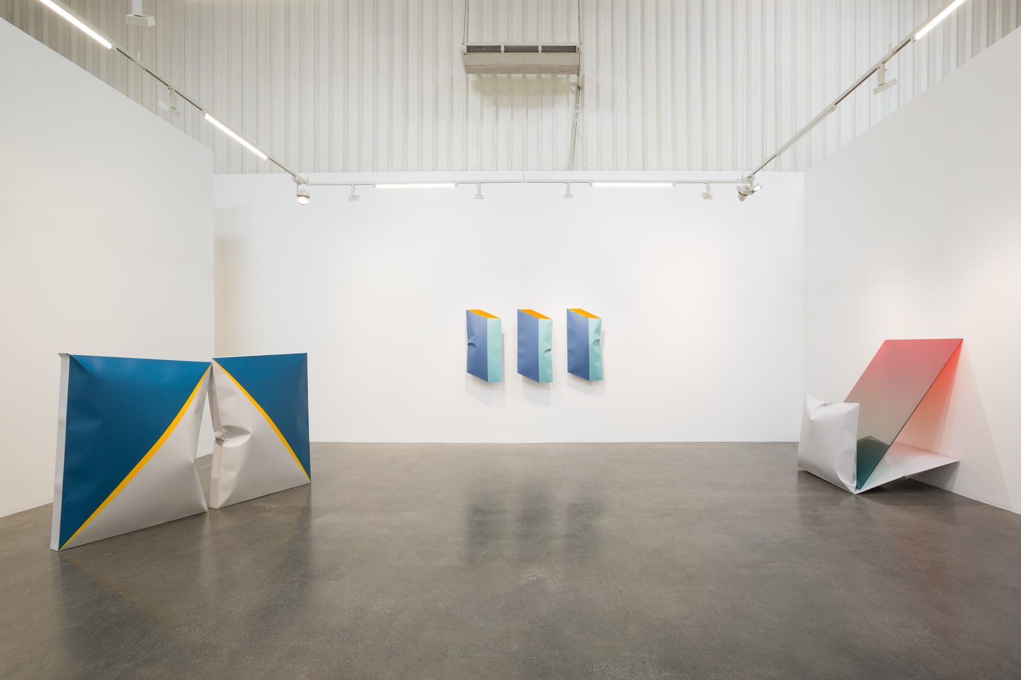 Shaikha Al Mazrou, Expansion / Extension, Installation view, 2020