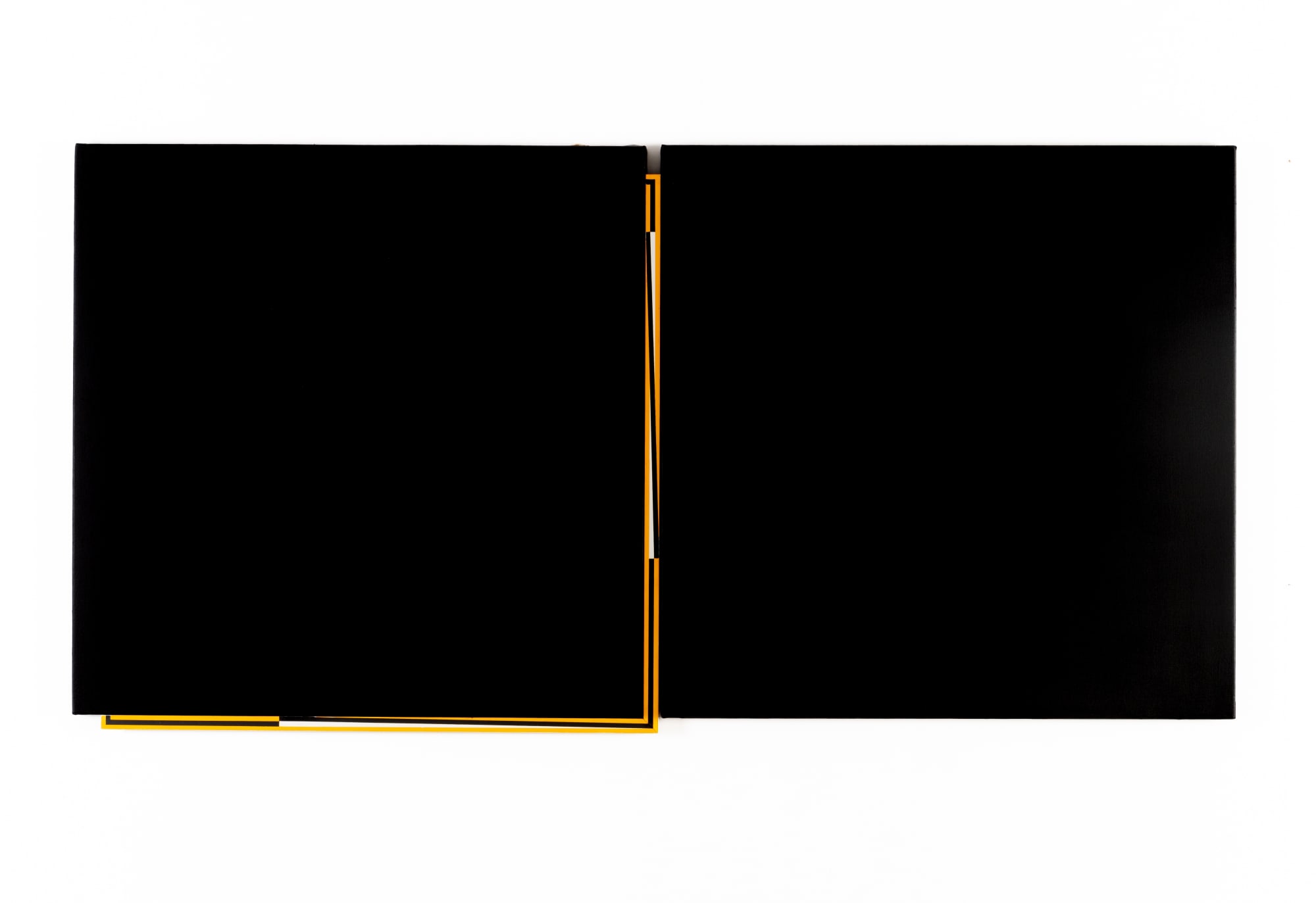 Mehdi Moutashar Deux carrés et un angle droit, Arles, 1979 Acrylic on canvas and painted Aluminum 80 x 163 x 4 cm, 31 1/2 x 64 1/8 x 1 5/8 in.