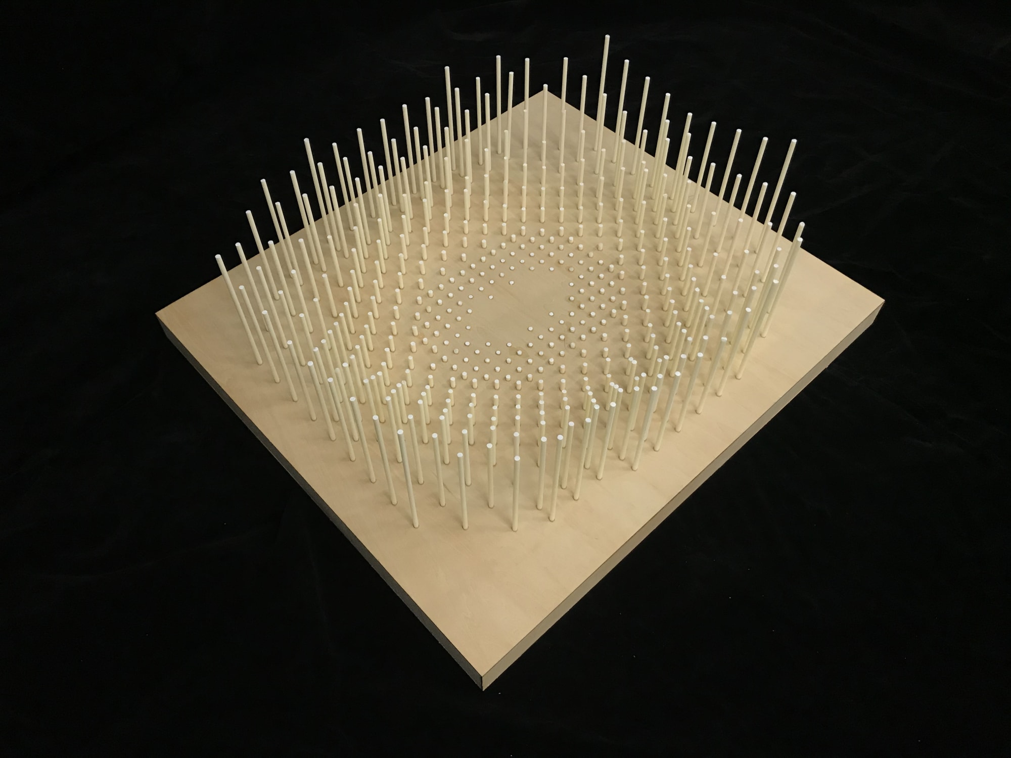 周钦珊 Zhou Qinshan 建筑模型 Building Model, 80x80cm,2018