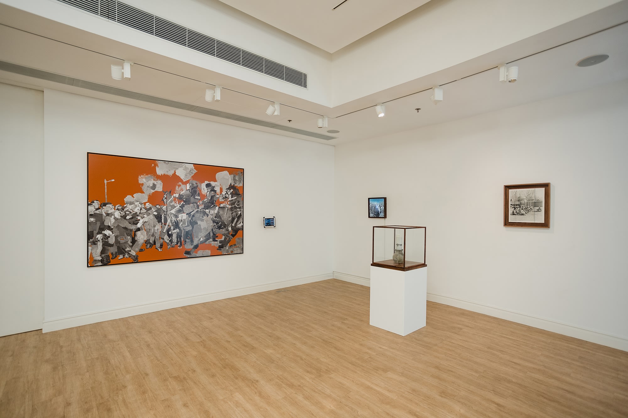 Assembling Found Images | Cai Dongdong, Lei Lei, Wang Ningde Group Exhibition | Curated by Gu Zheng