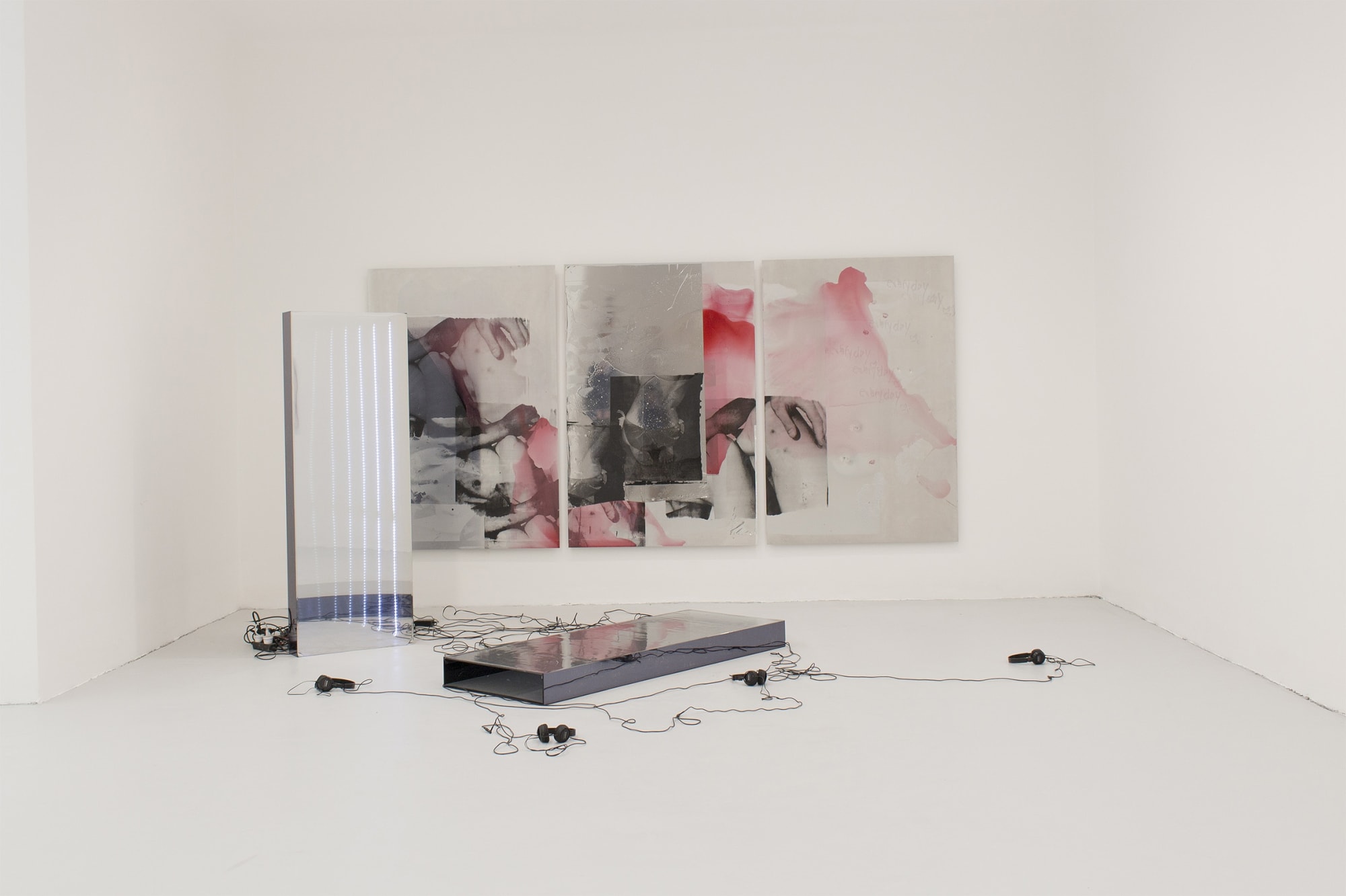 Group Exhibition I If Walls Are Trembling