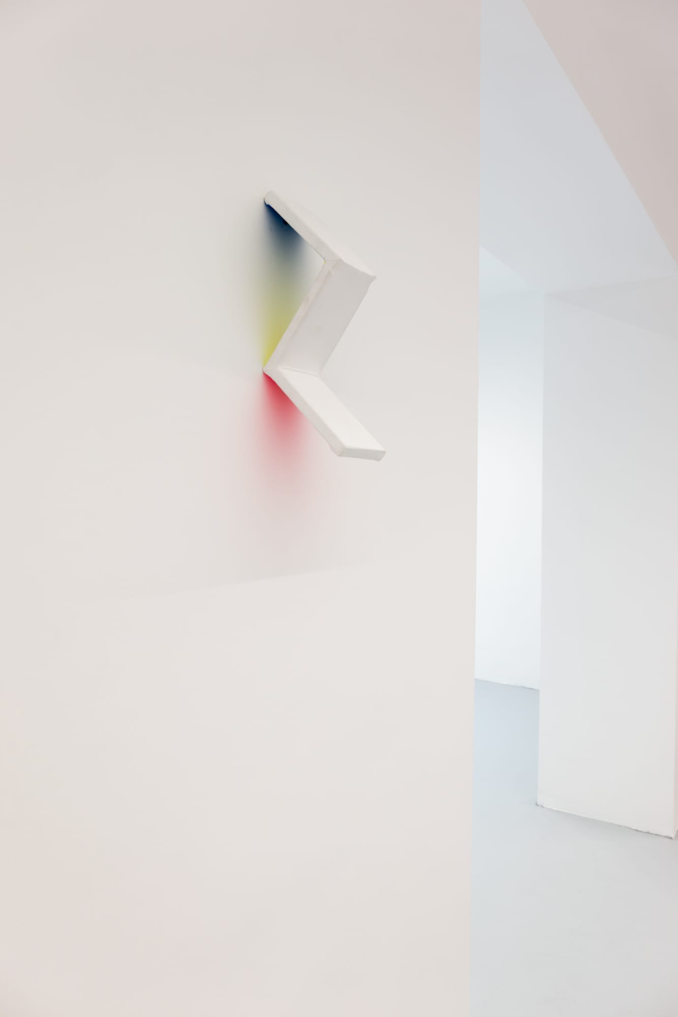 Group Exhibition I If Walls Are Trembling