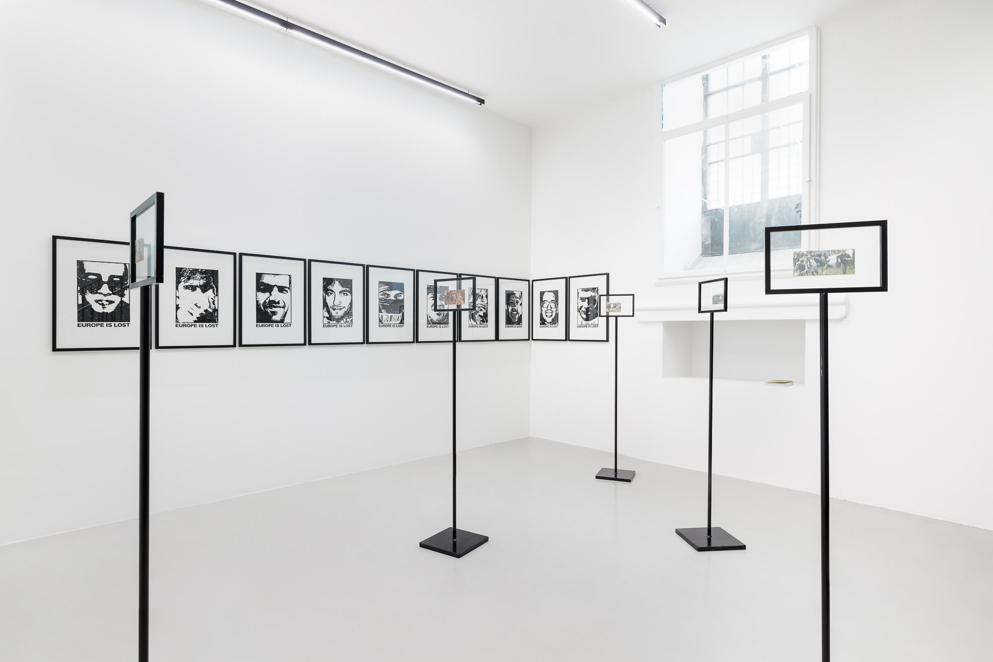 Jonas Höschl Installation View: Sensitive Content, Galerie Kandlhofer, Vienna, 2025