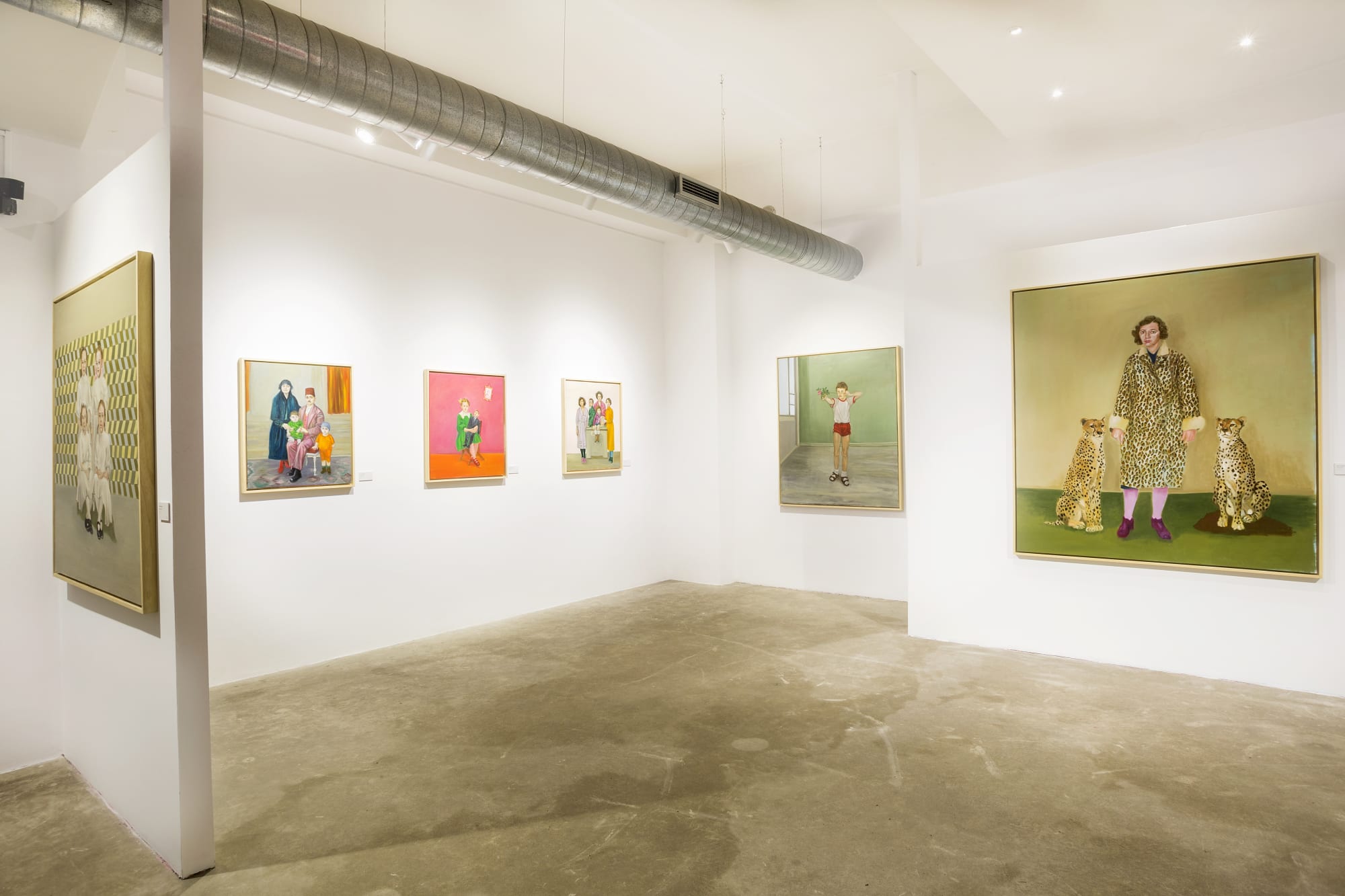 Solo Show Amina Rezki | Photos de Famille