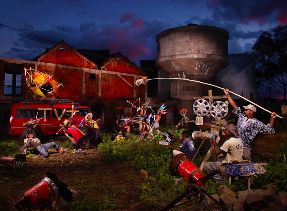 Kitihawas's Chandelier series, 2017