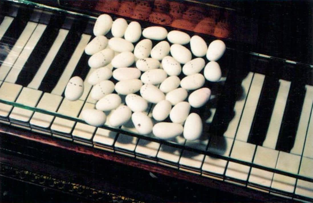 Nicola Pellegrini, Piano (Sight Seeing), 1997, fotografia a colori su alluminio, cm 50x70