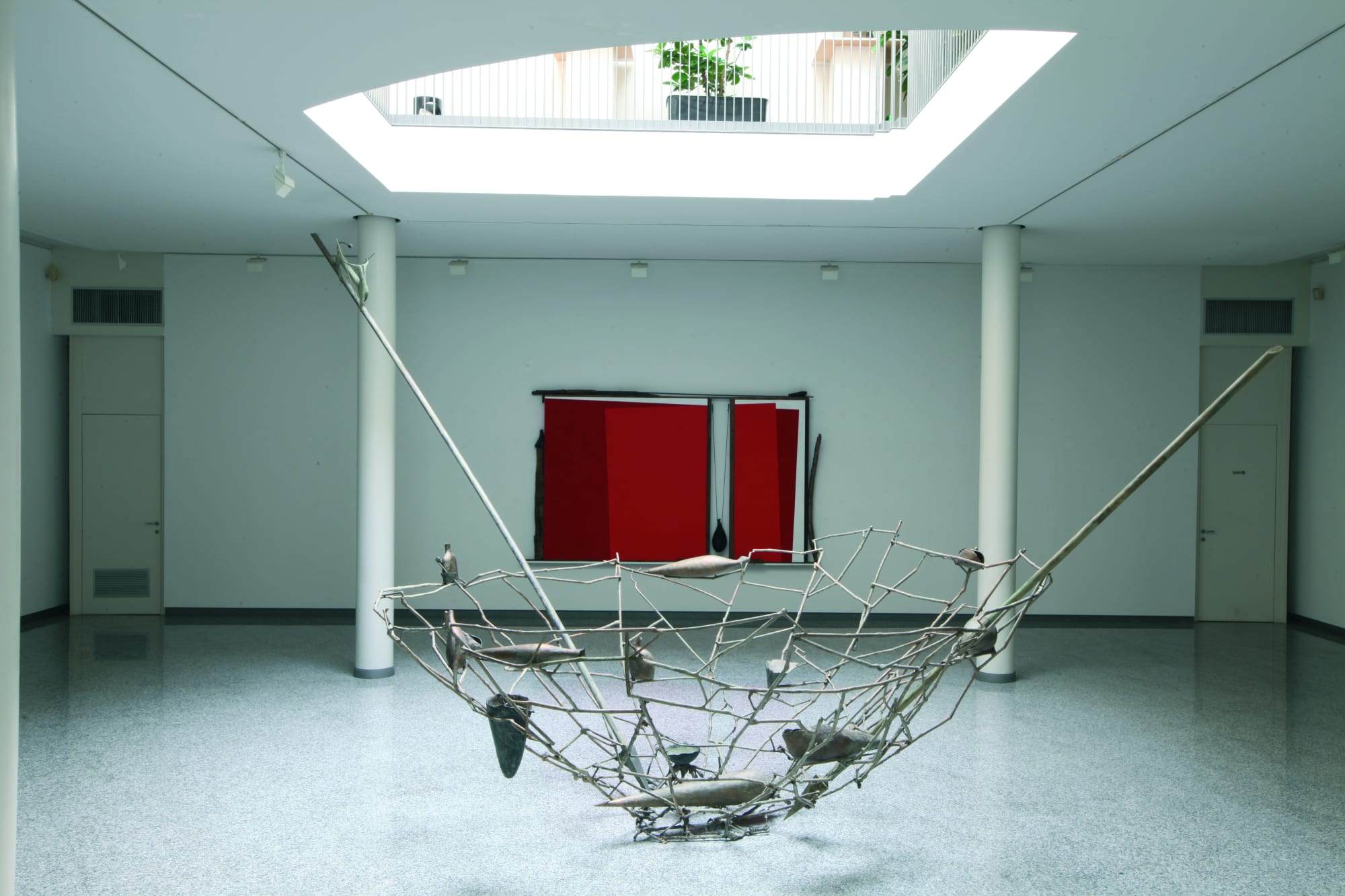 In-Es, 2012, bronzo, cm 373X690X349