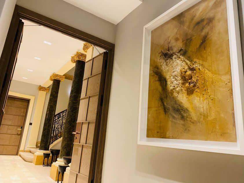 Iniala Harbour house hotel: Curatorial art advisory