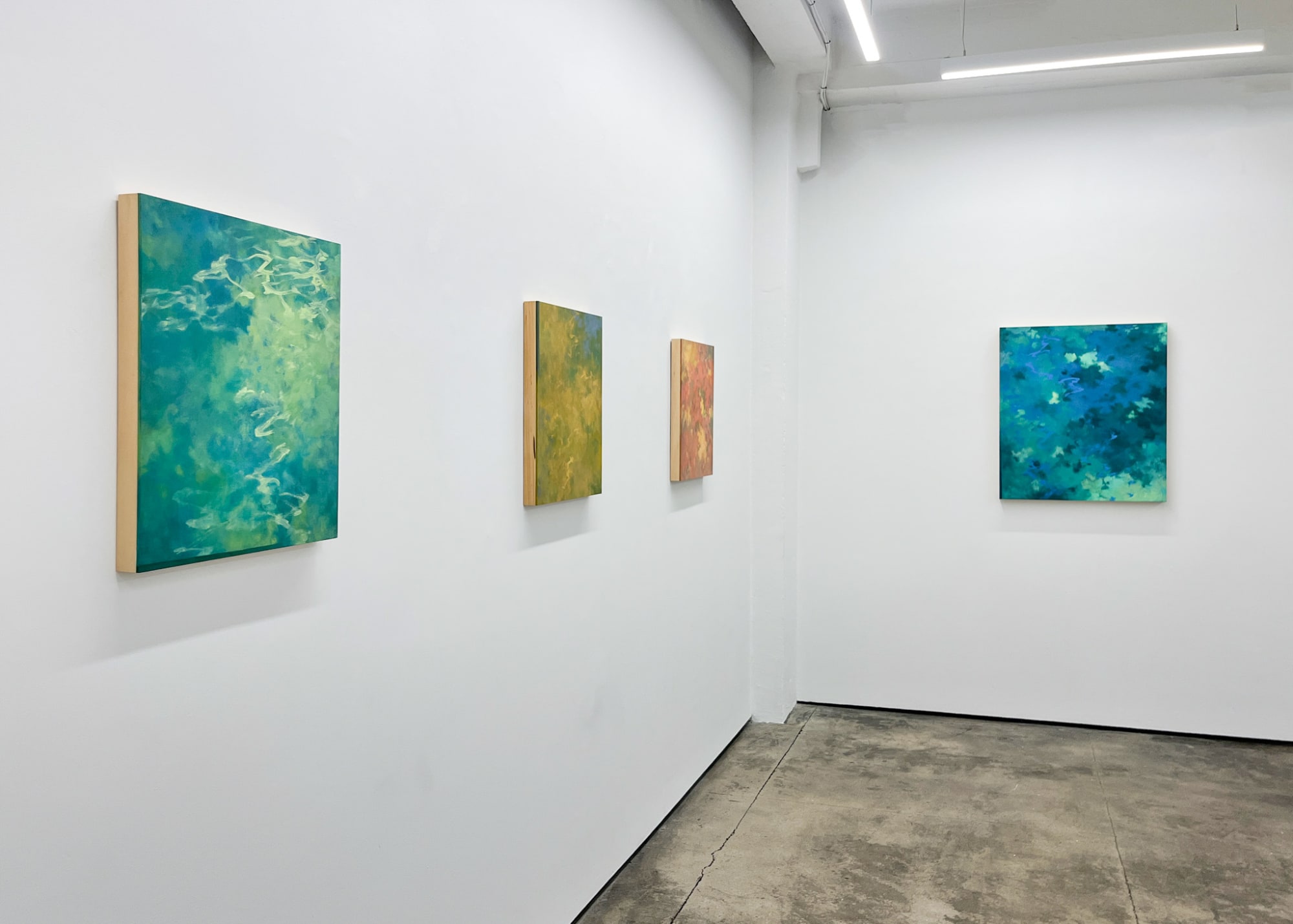 Tamar Zinn: Standing in the stream