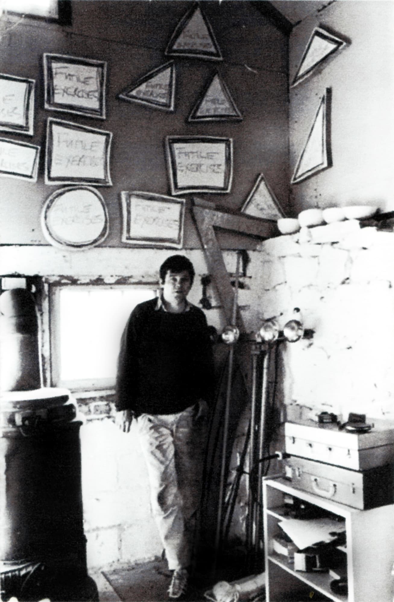 Gary Kuehn in his studio with Futile Exercises (1974) | Photo: Archive Gary Kuehn
