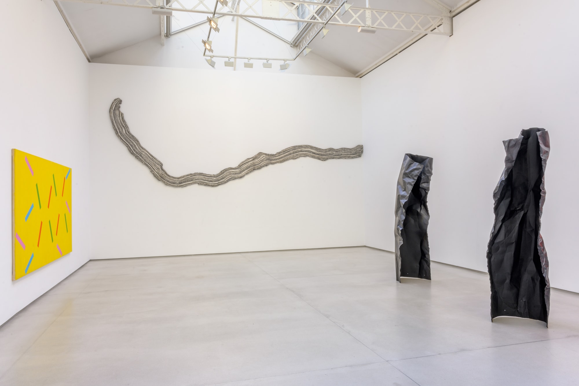 Installation view "Wherein lies the space", Galerie Thaddaeus Ropac Paris Marais (2019) © The Estate of Rosemarie Castoro. Courtesy Galerie Thaddaeus Ropac, London • Paris • Salzburg