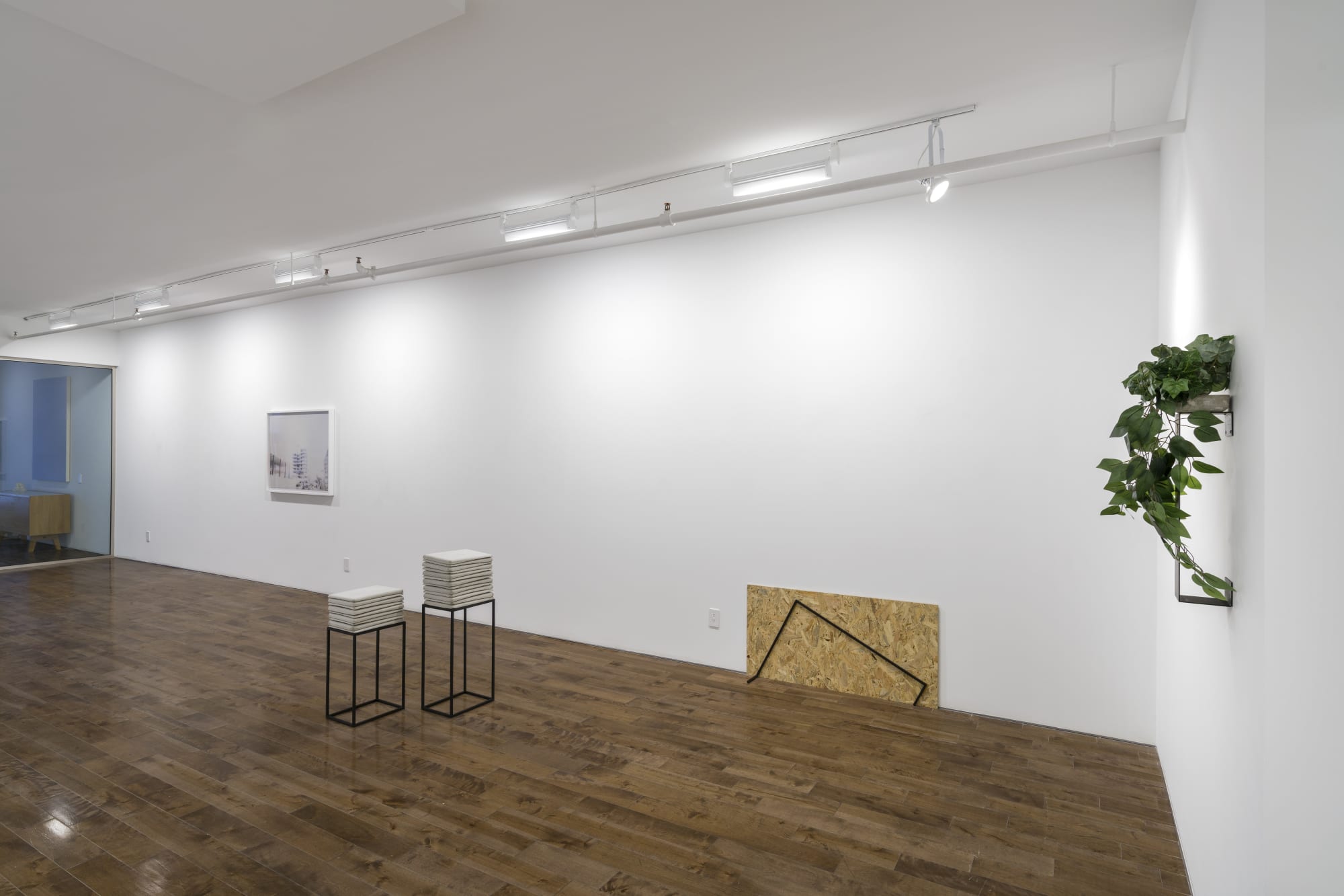 Chris Kline and Valerie Kolakis exhibition view at McBride Contemporain