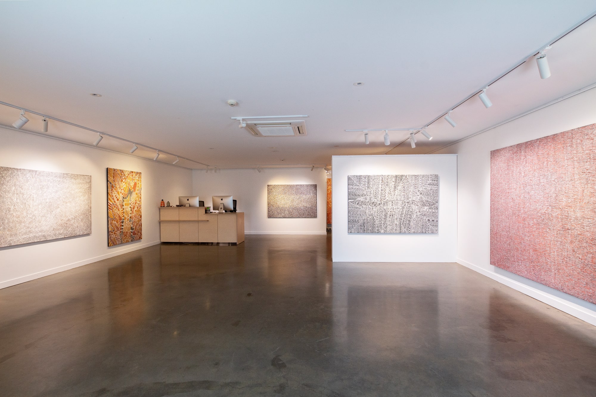 PUPUNI MANTIMINGA (Fine Lines)