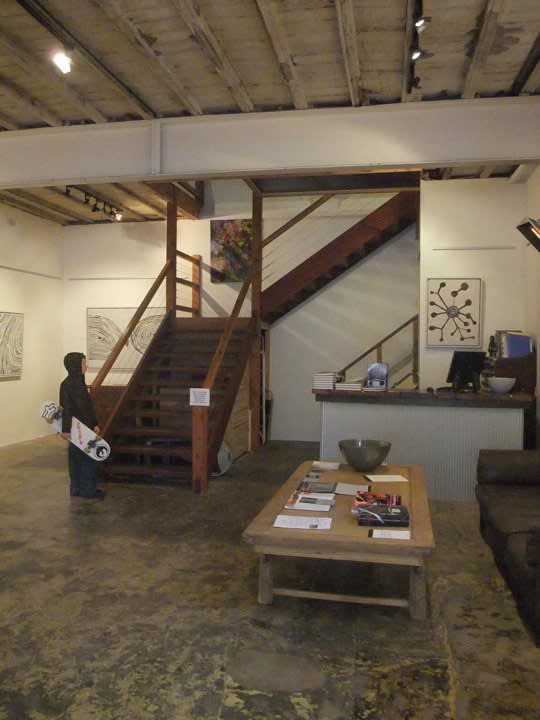 Lloyd Kwilla: Jumuwarnti (Many Waterholes)