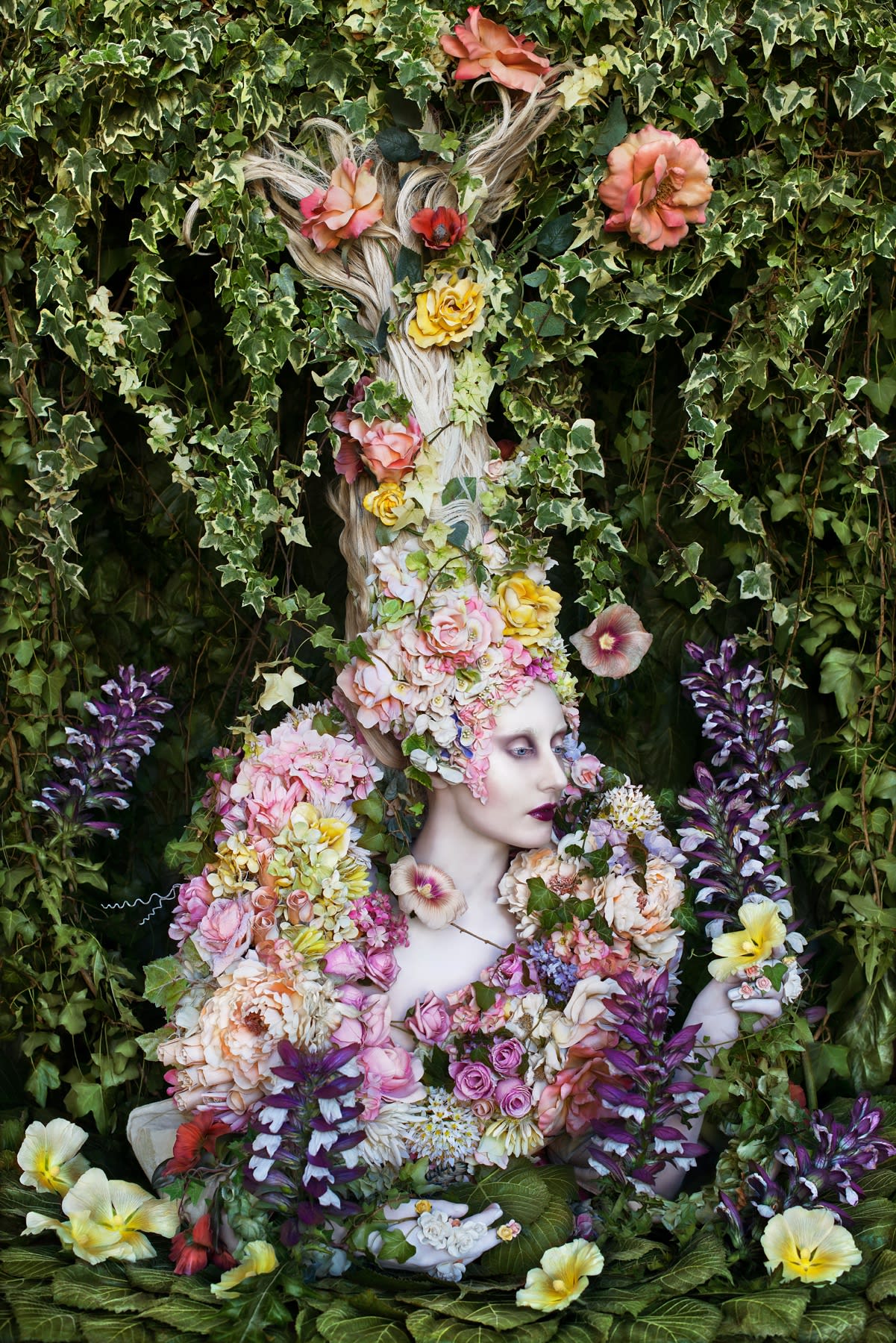 Kirsty Mitchell The Secret Locked in the Roots af the Kingdom, 2014