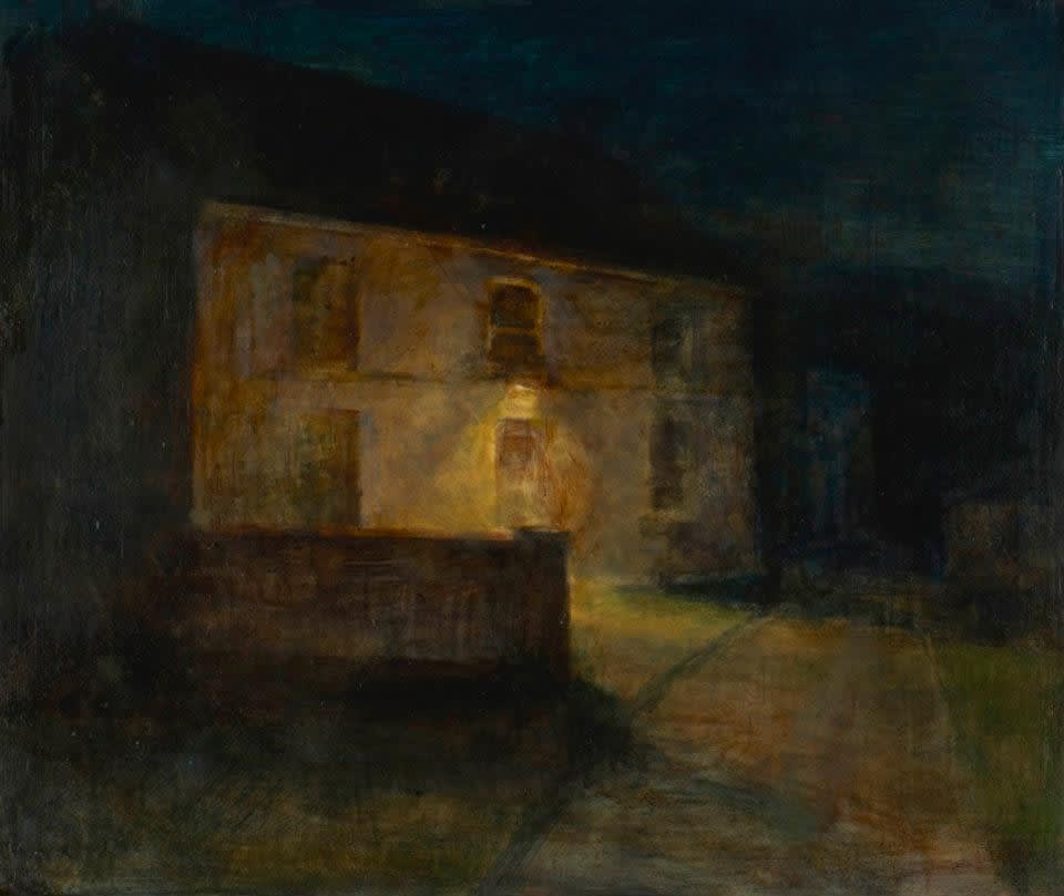 Maeve McCarthy Old House Tempera and oil on gesso panel 25 x 30 cm