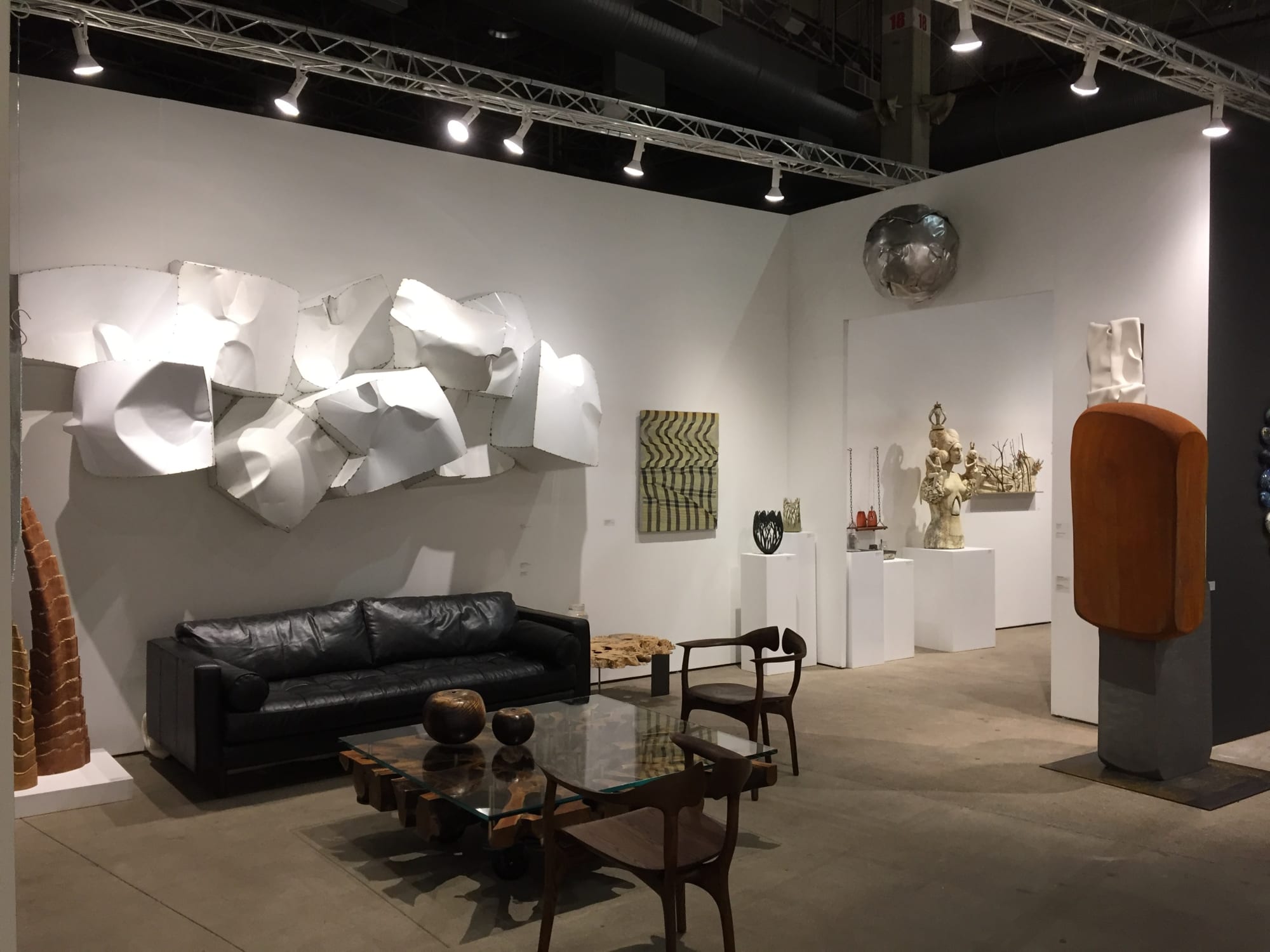 Momentum Gallery at SOFA Chicago 2018