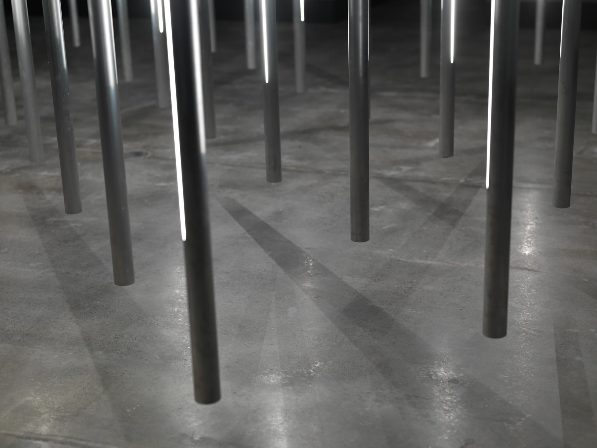 Günther Uecker, Lichtregen (LIght Rain)