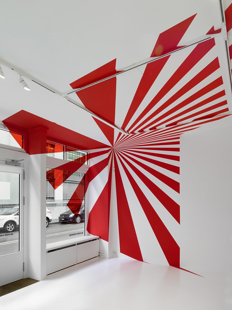 Some perspectives on painting: Borgeaud - Frize - Varini