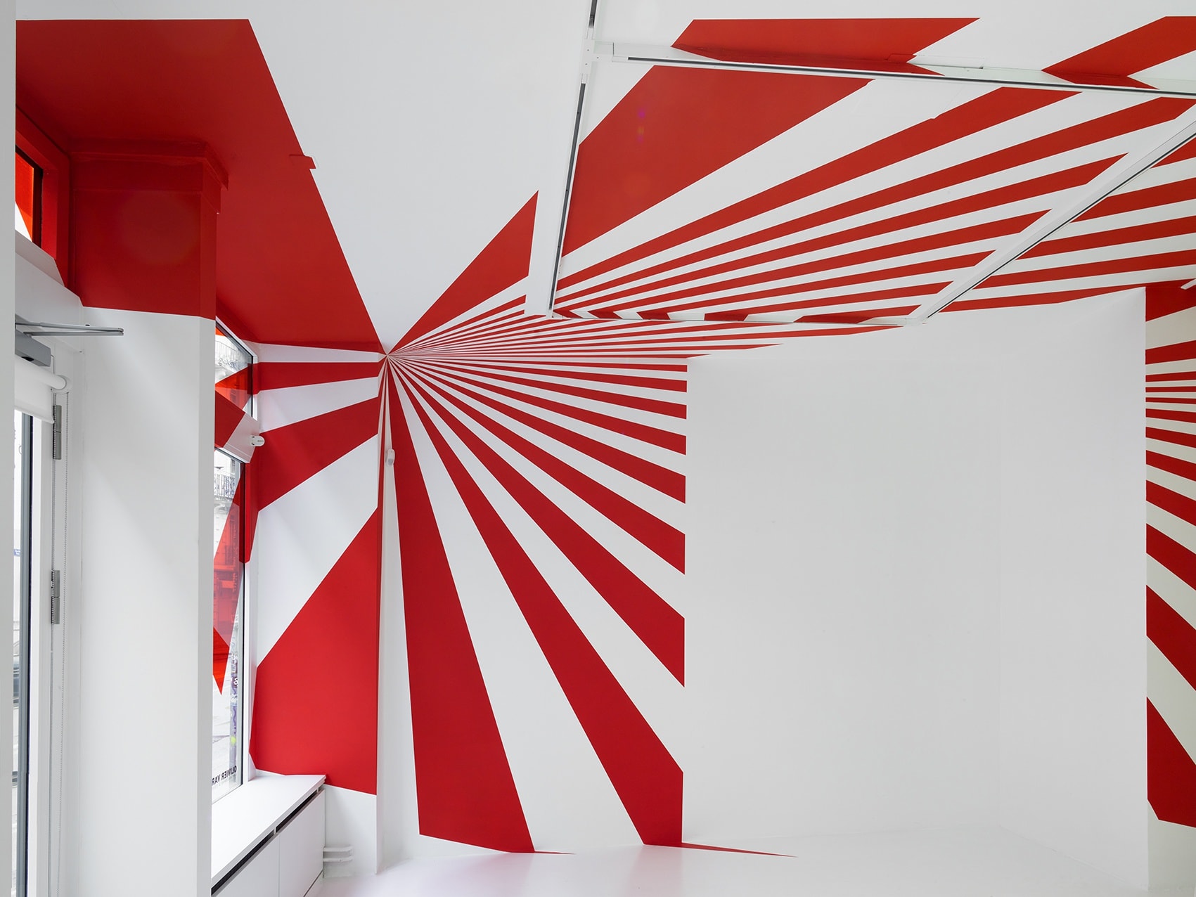 Some perspectives on painting: Borgeaud - Frize - Varini