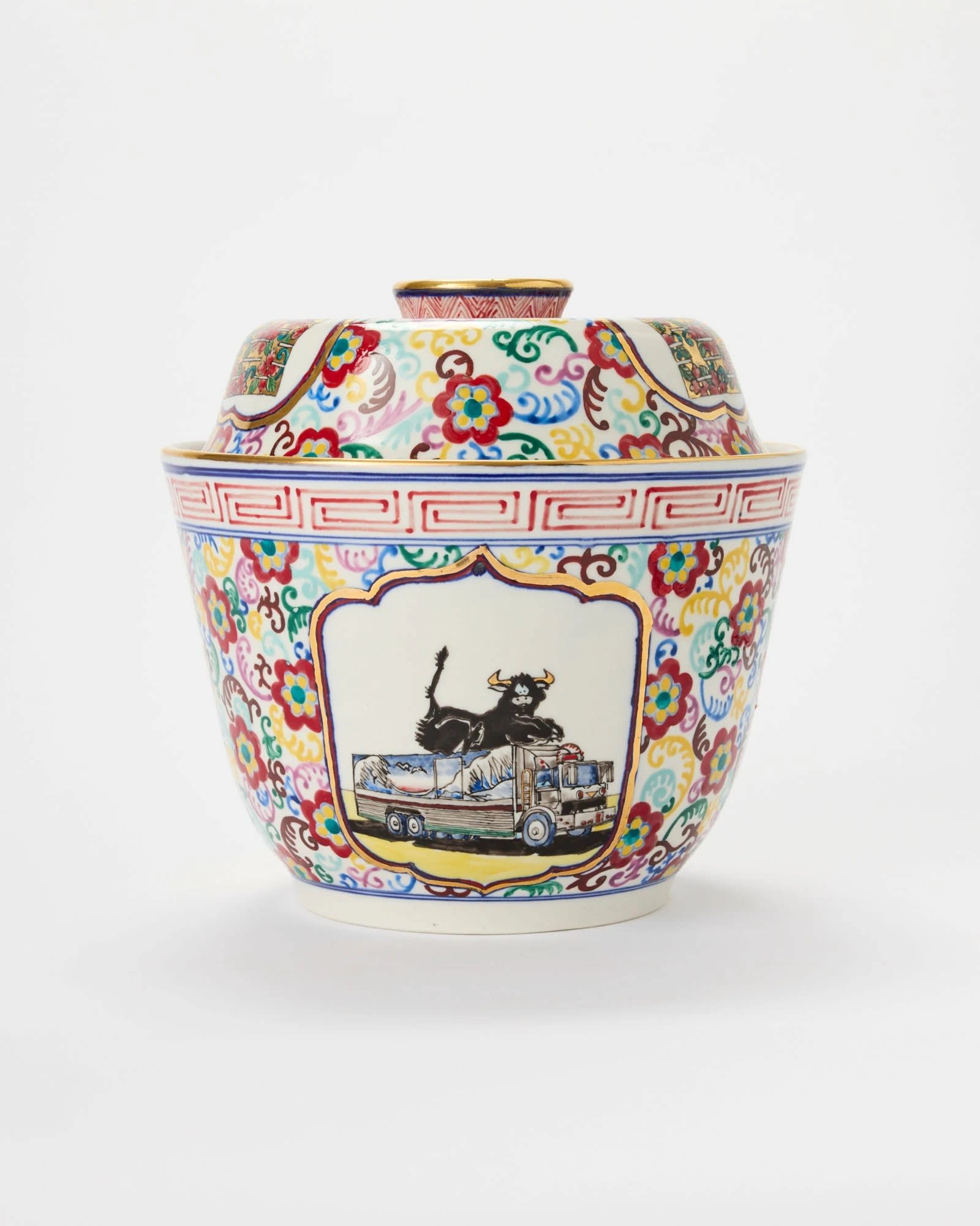 Casey Chen American car culture 2, 2025 glazed porcelain, ceramic colourants, enamels, and gold lustre; fired 5 times 23 x 23.5 x 23.5 cm