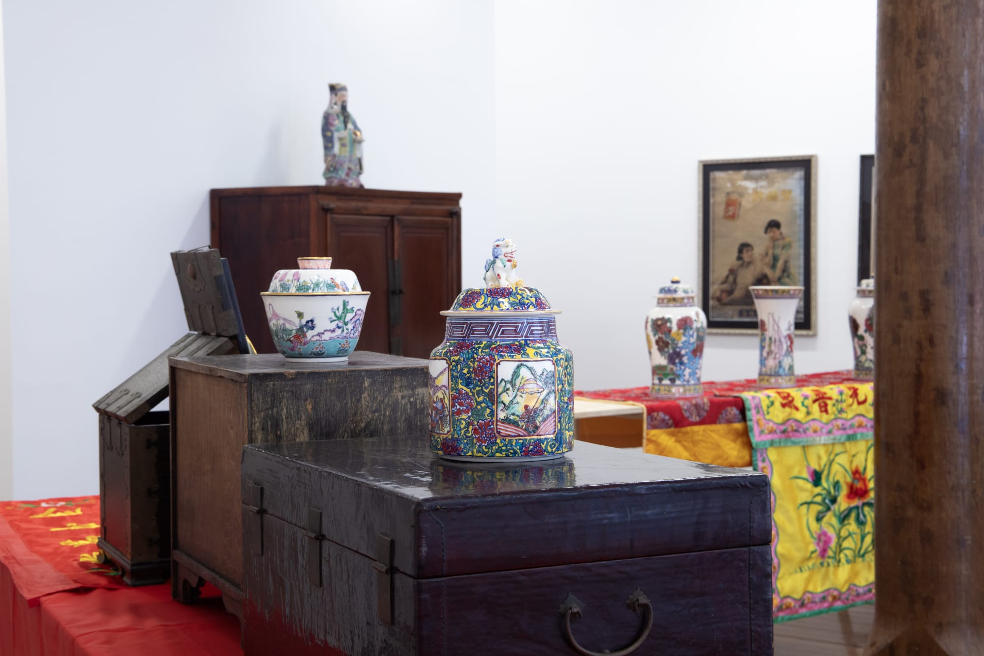 Casey Chen: Another Jingdezhen Car Boot Sale.