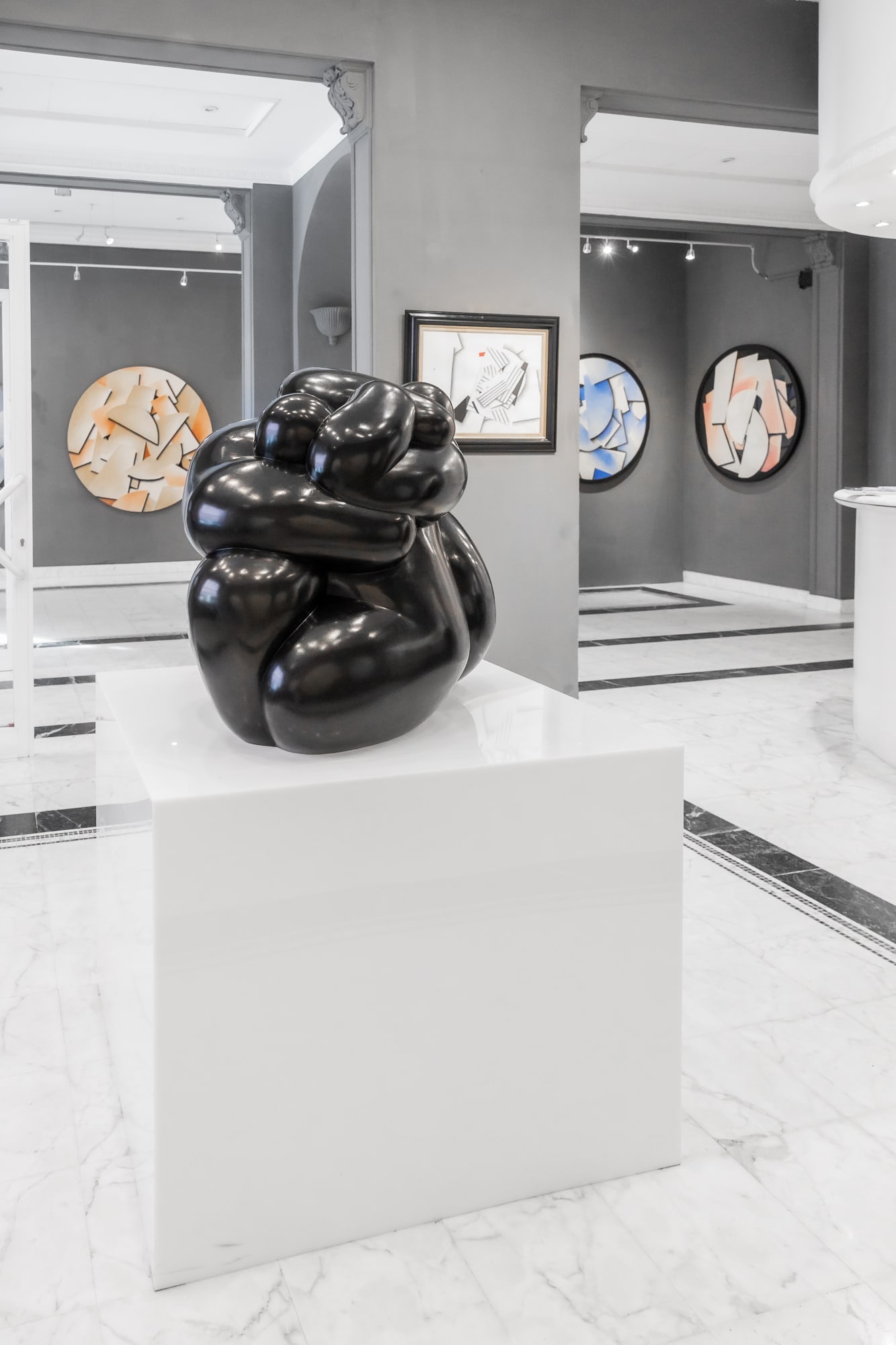 Sophia Vari: Eidos – La Forma della Felicità