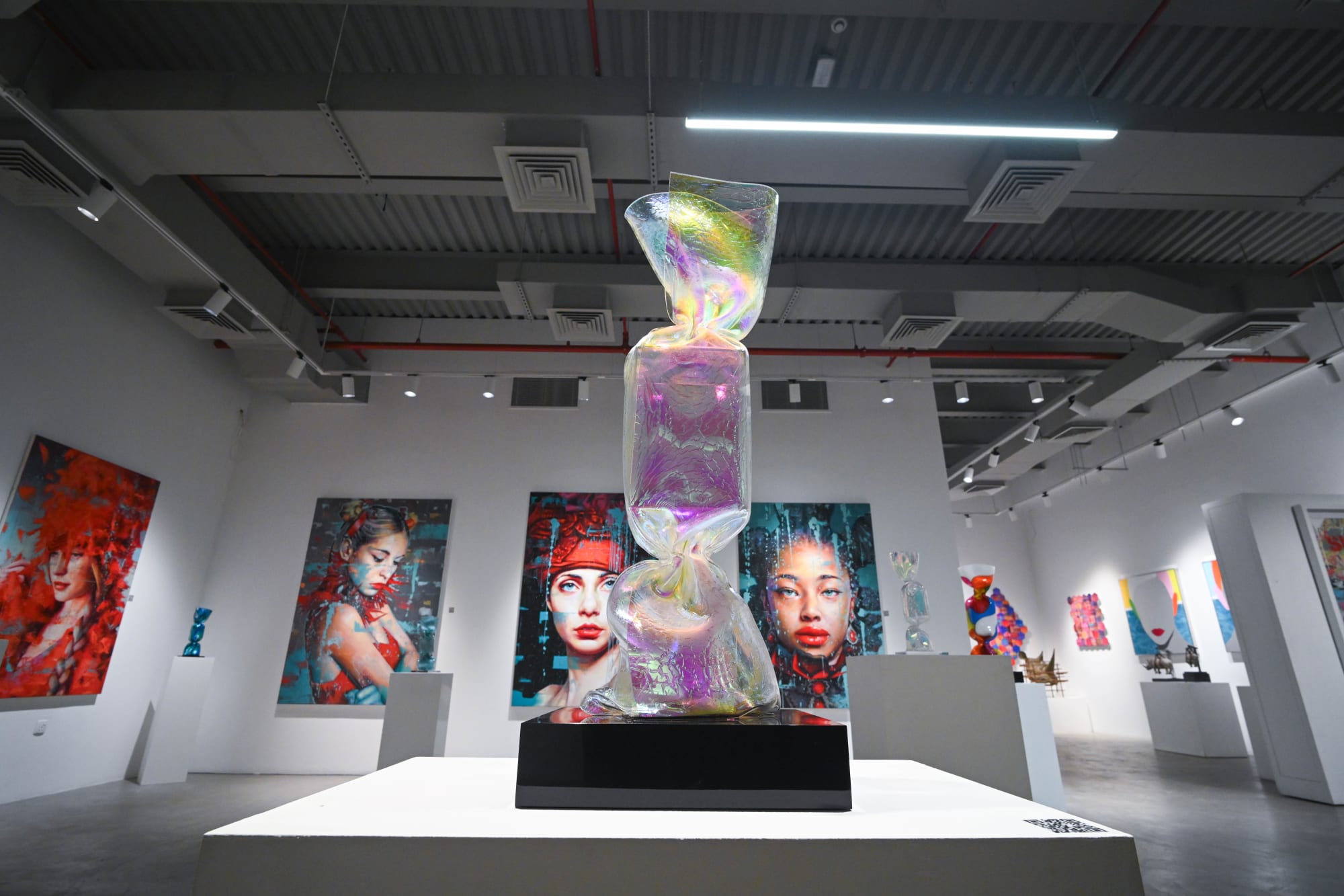 SWEET FACES: Silvio Porzionato/Laurence Jenkell