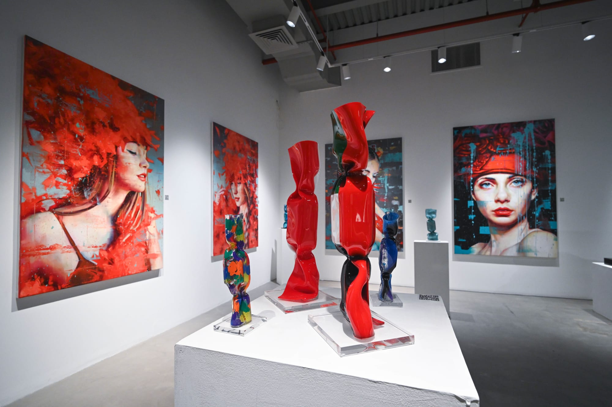 SWEET FACES: Silvio Porzionato/Laurence Jenkell